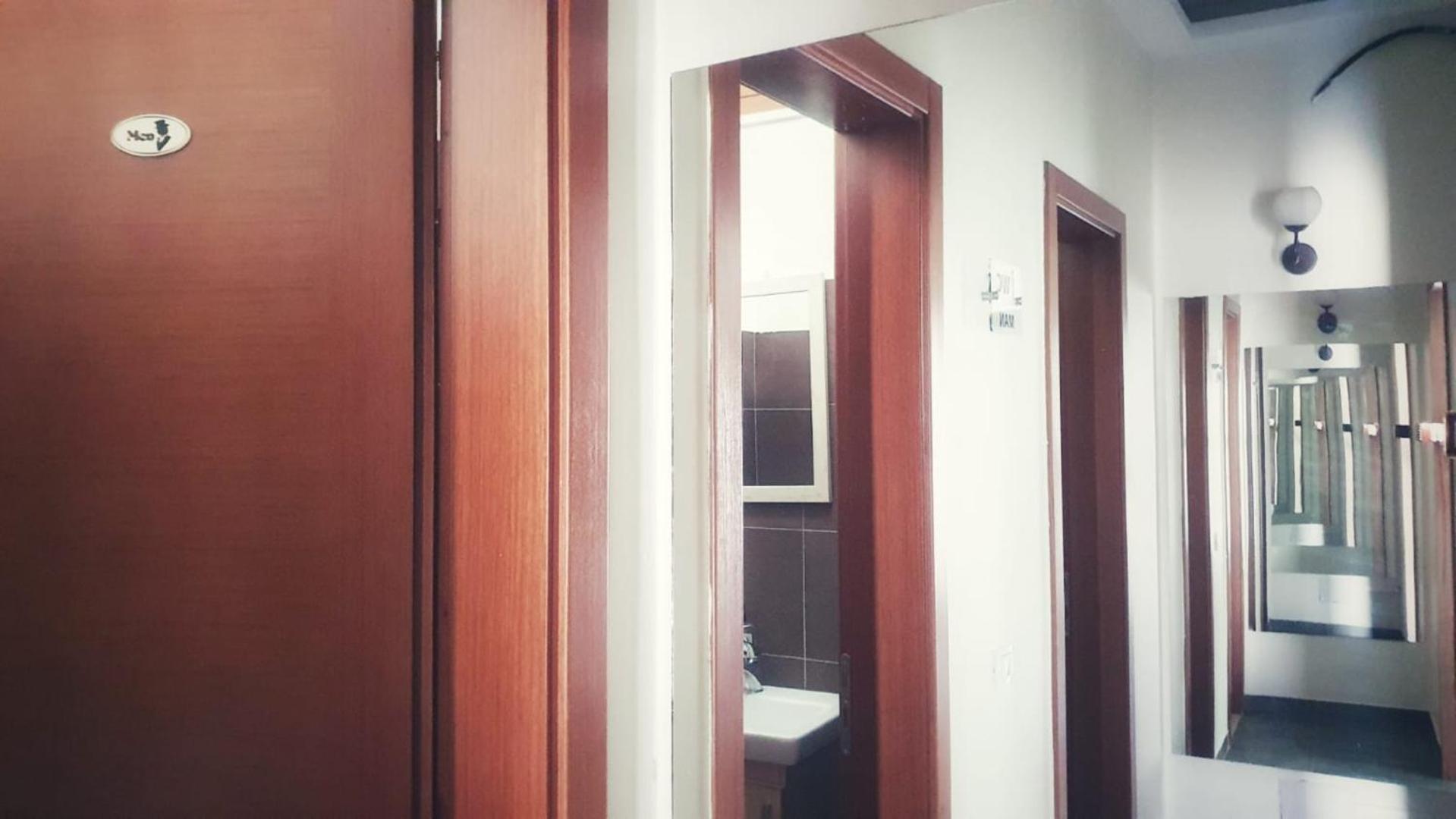 Scodrinon Hostel Shkoder Ngoại thất bức ảnh