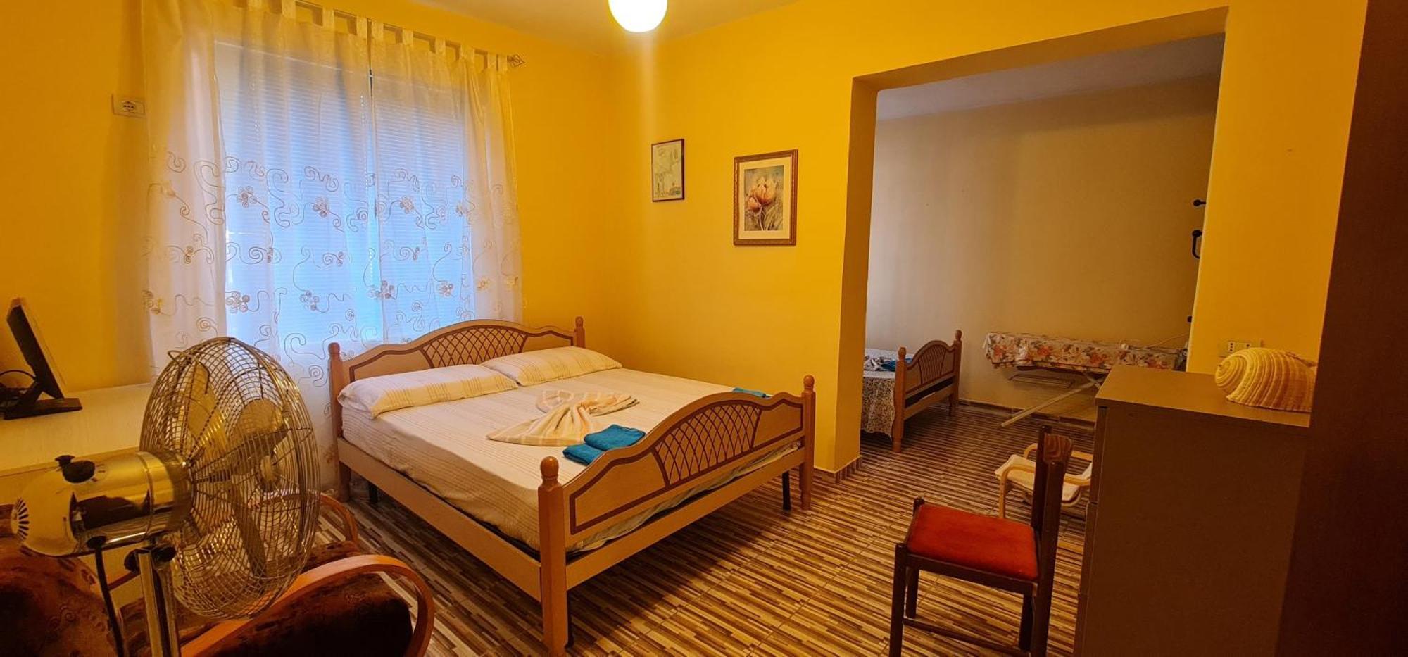 Scodrinon Hostel Shkoder Ngoại thất bức ảnh