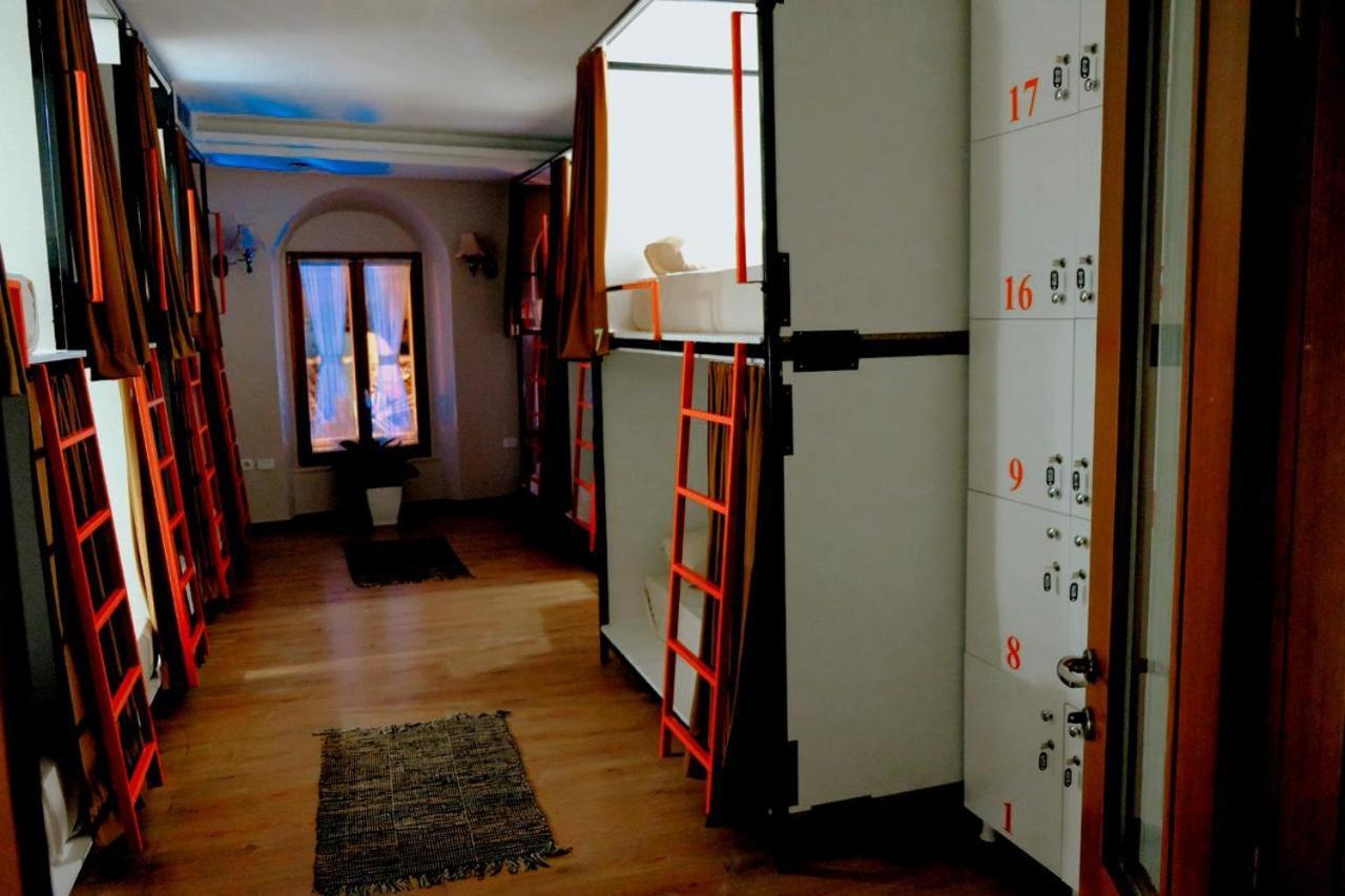 Scodrinon Hostel Shkoder Ngoại thất bức ảnh